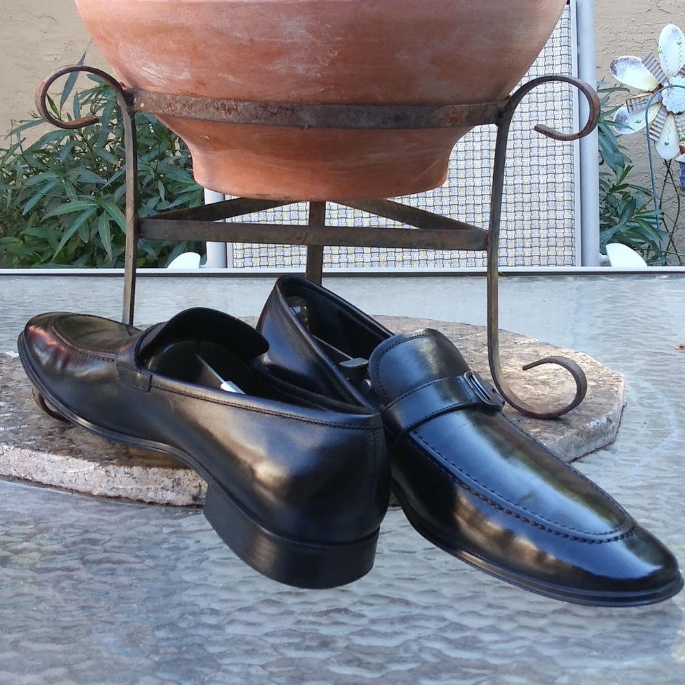 💯 !!!!!SOLD!!!!!!   Salvatore Ferragamo Black Leather Rain Lux Slip  Ons - Picture 9 of 14